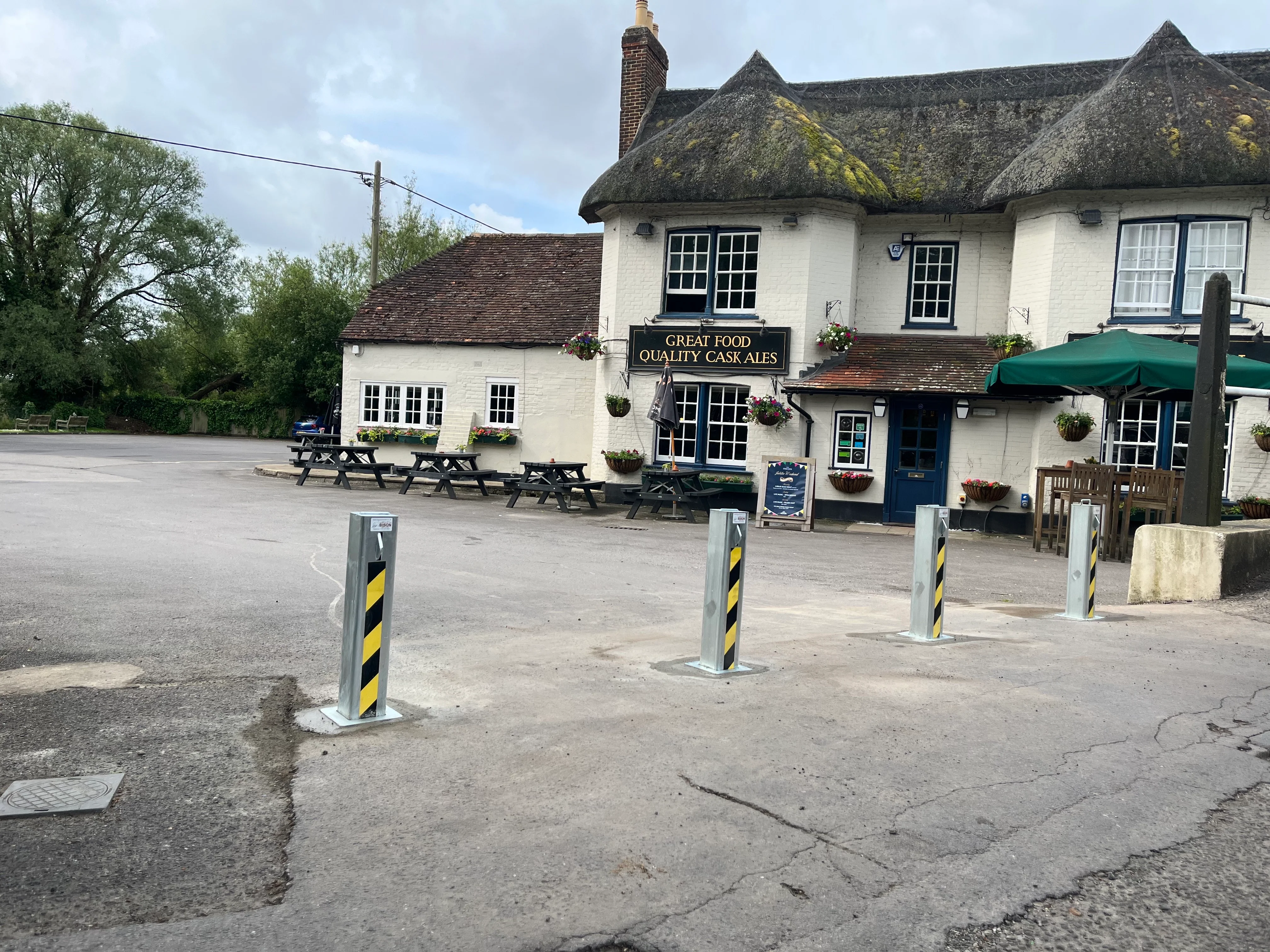 4 Ramco 100 Telescopic Driveway Security Bollard - Fully Installed - Image 4