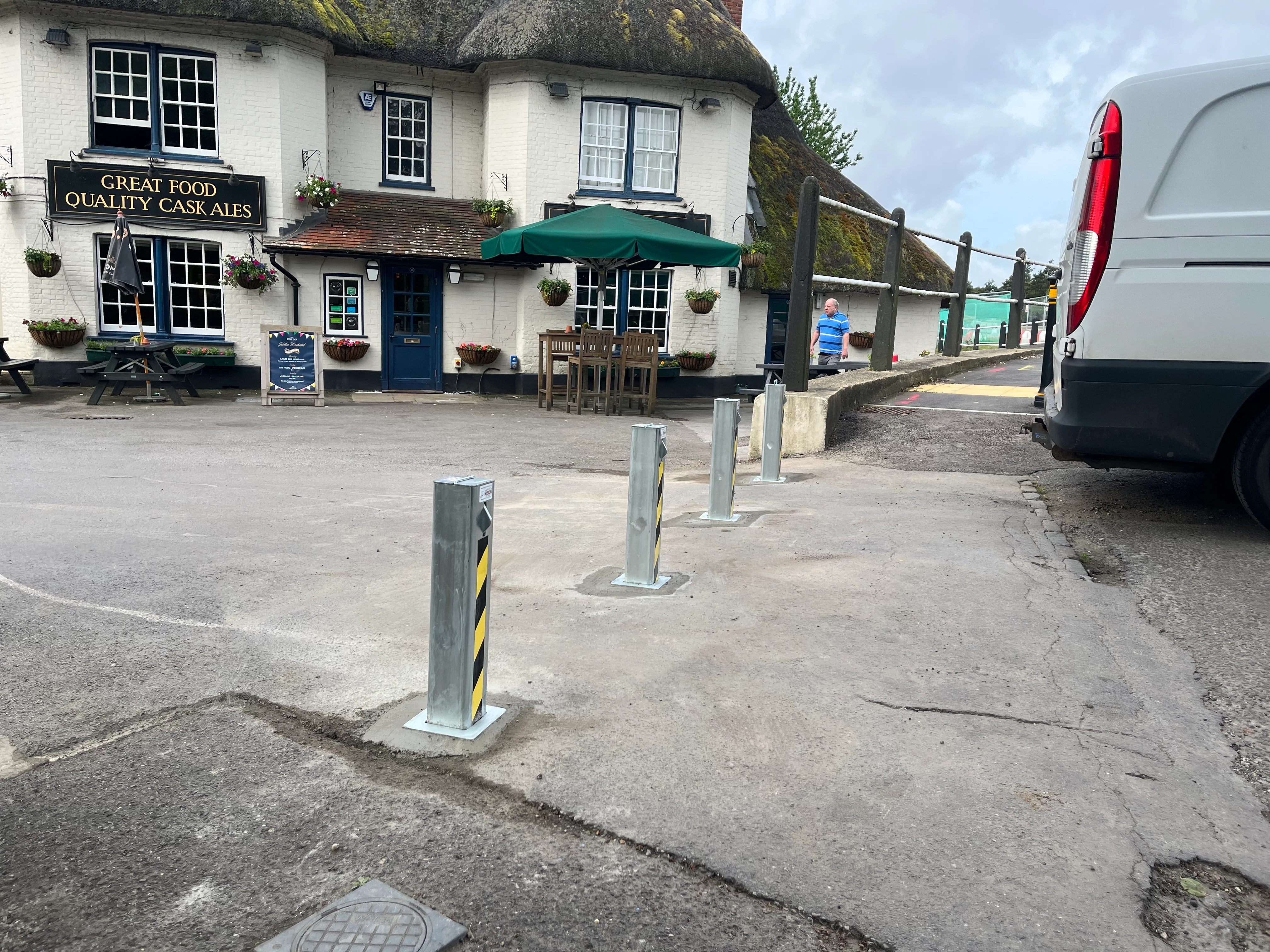 4 Ramco 100 Telescopic Driveway Security Bollard - Fully Installed - Image 6