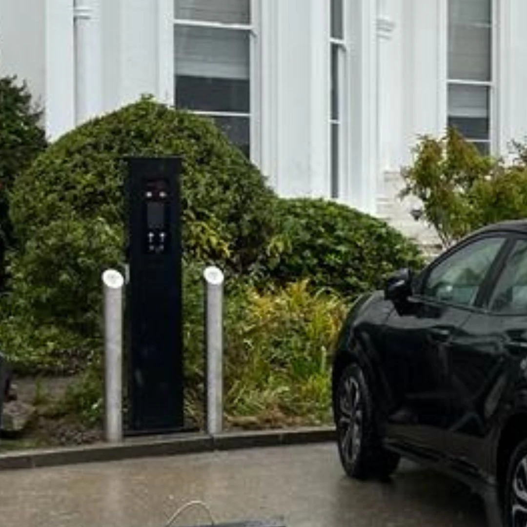 EV Stainless Steel Bollard - Concrete In - 1200mm Overall - Image 4