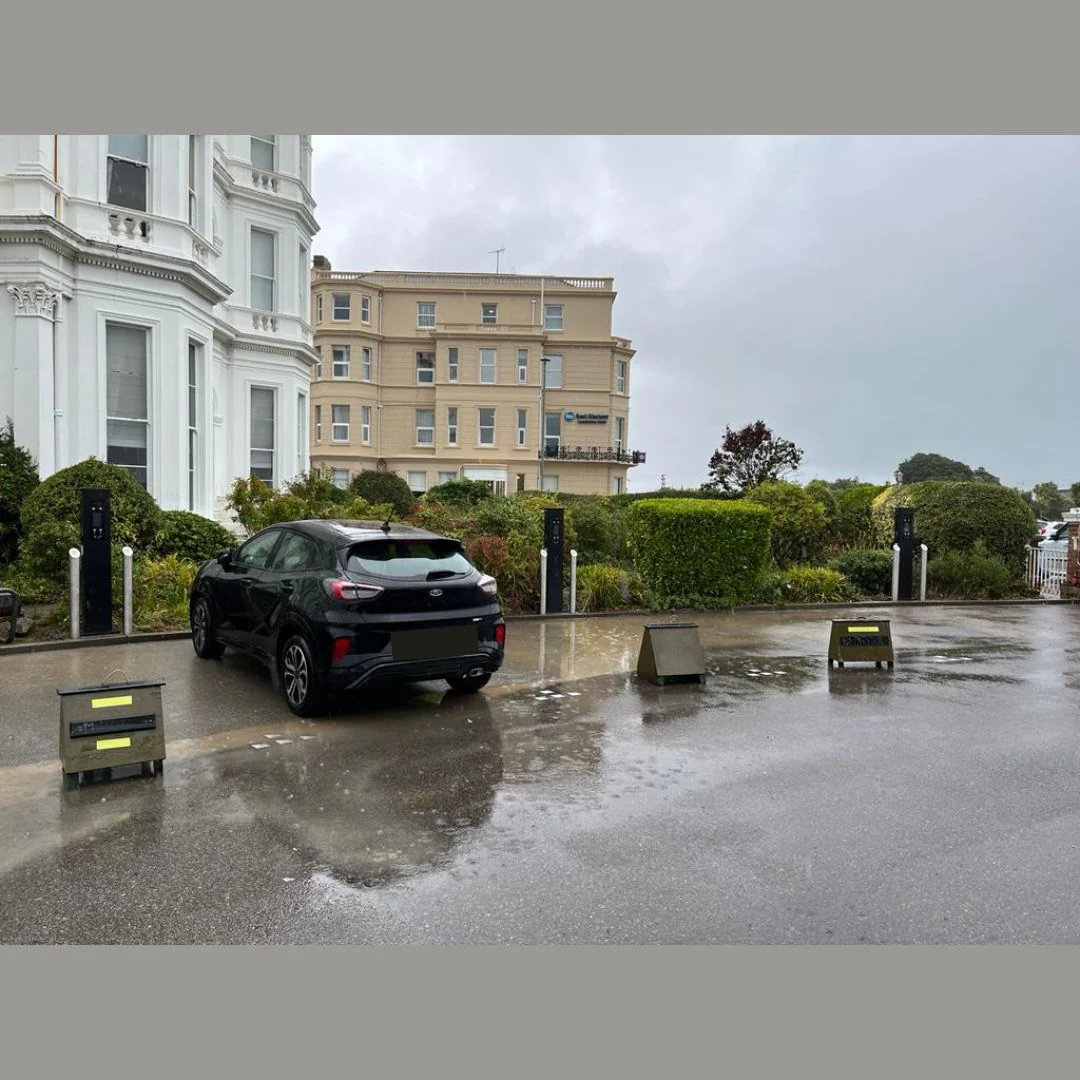 EV Stainless Steel Bollard - Concrete In - 1200mm Overall - Image 5