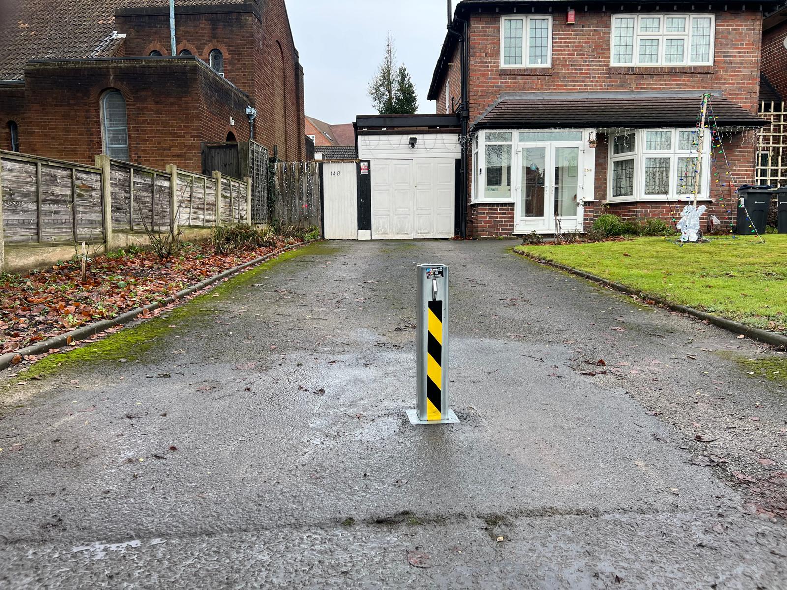 Ramco 100 Heavy-Duty Telescopic Security Bollard - Image 15