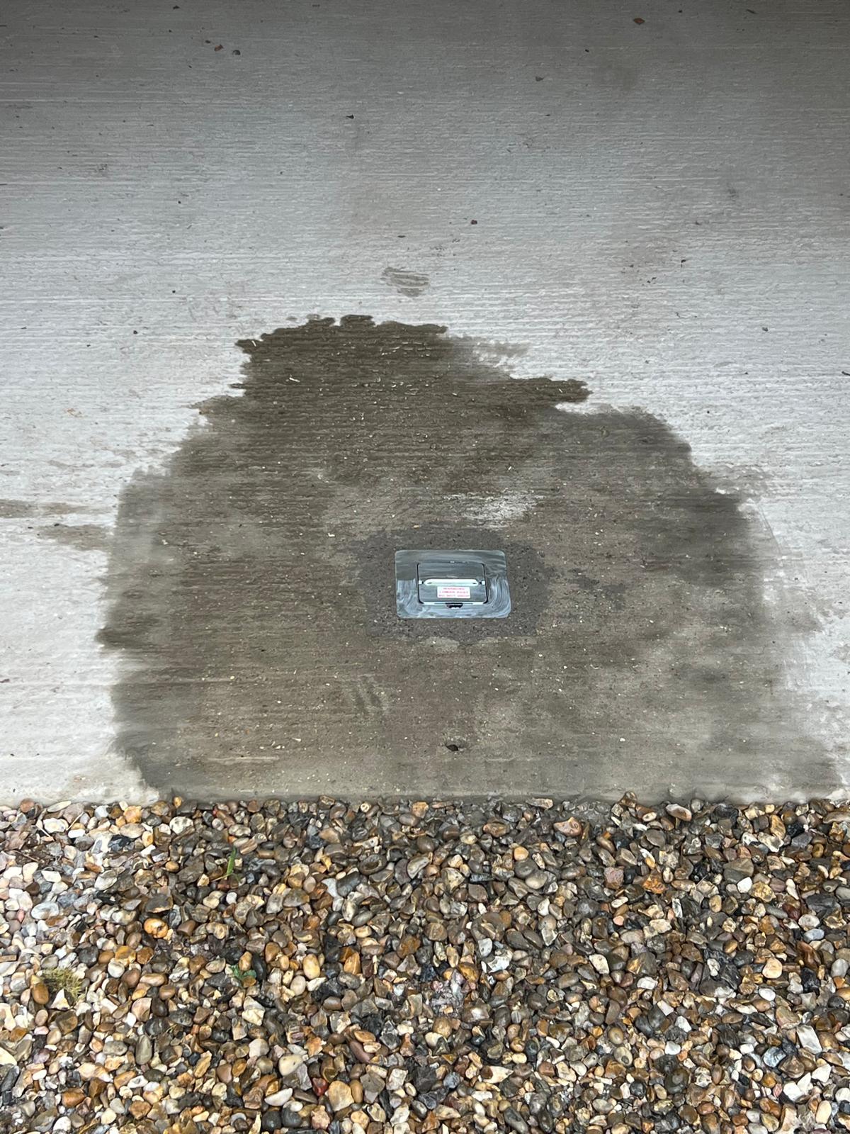 Ramco 100 Heavy-Duty Telescopic Driveway Security Bollard Installed - Image 15