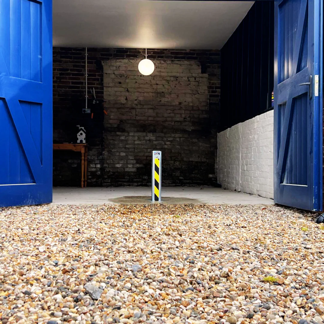 Ramco 100 Heavy-Duty Telescopic Driveway Security Bollard Installed - Image 17