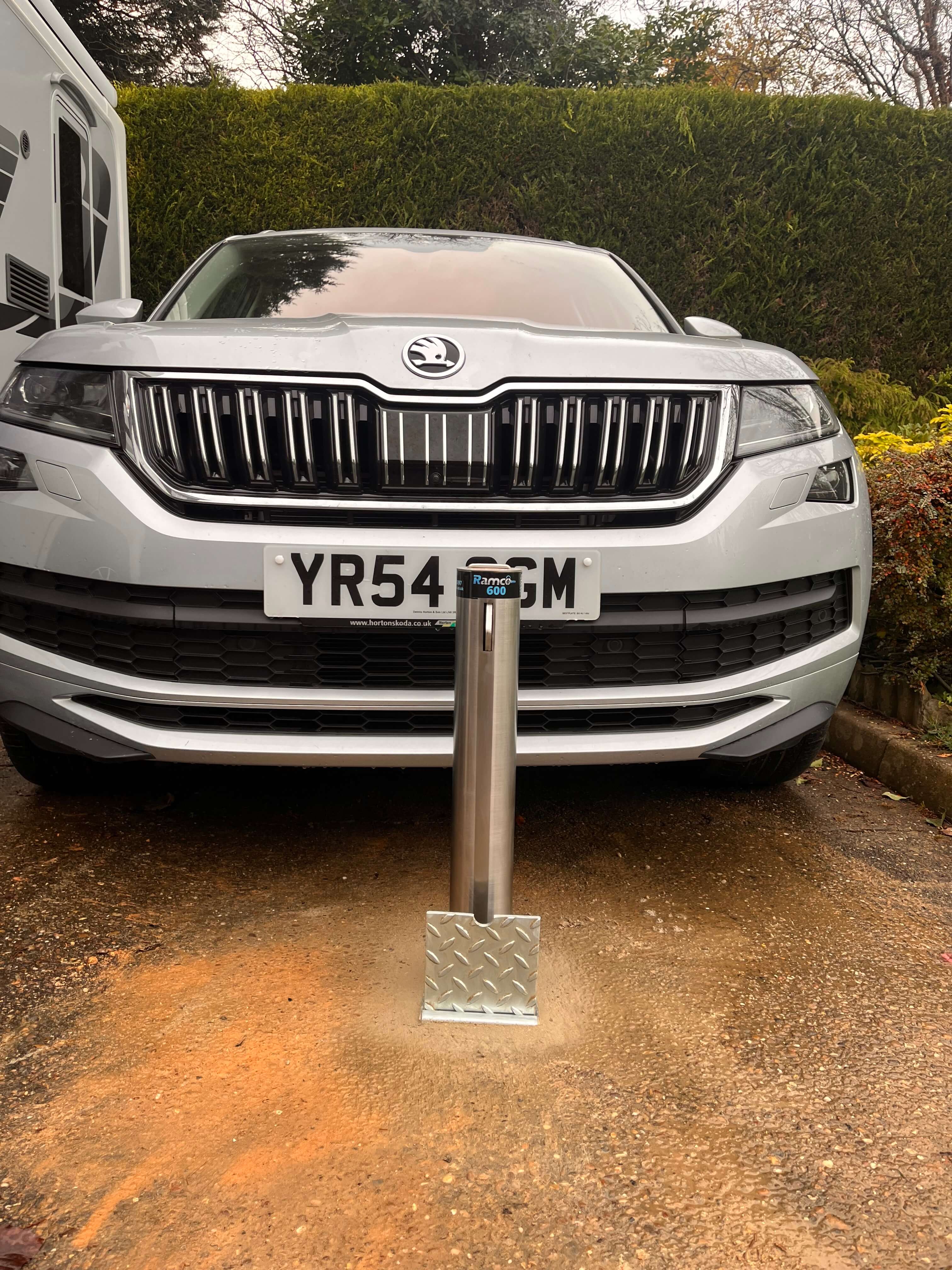 Ramco 600 Stainless Steel High SecurityTelescopic Driveway Security Post - Image 12