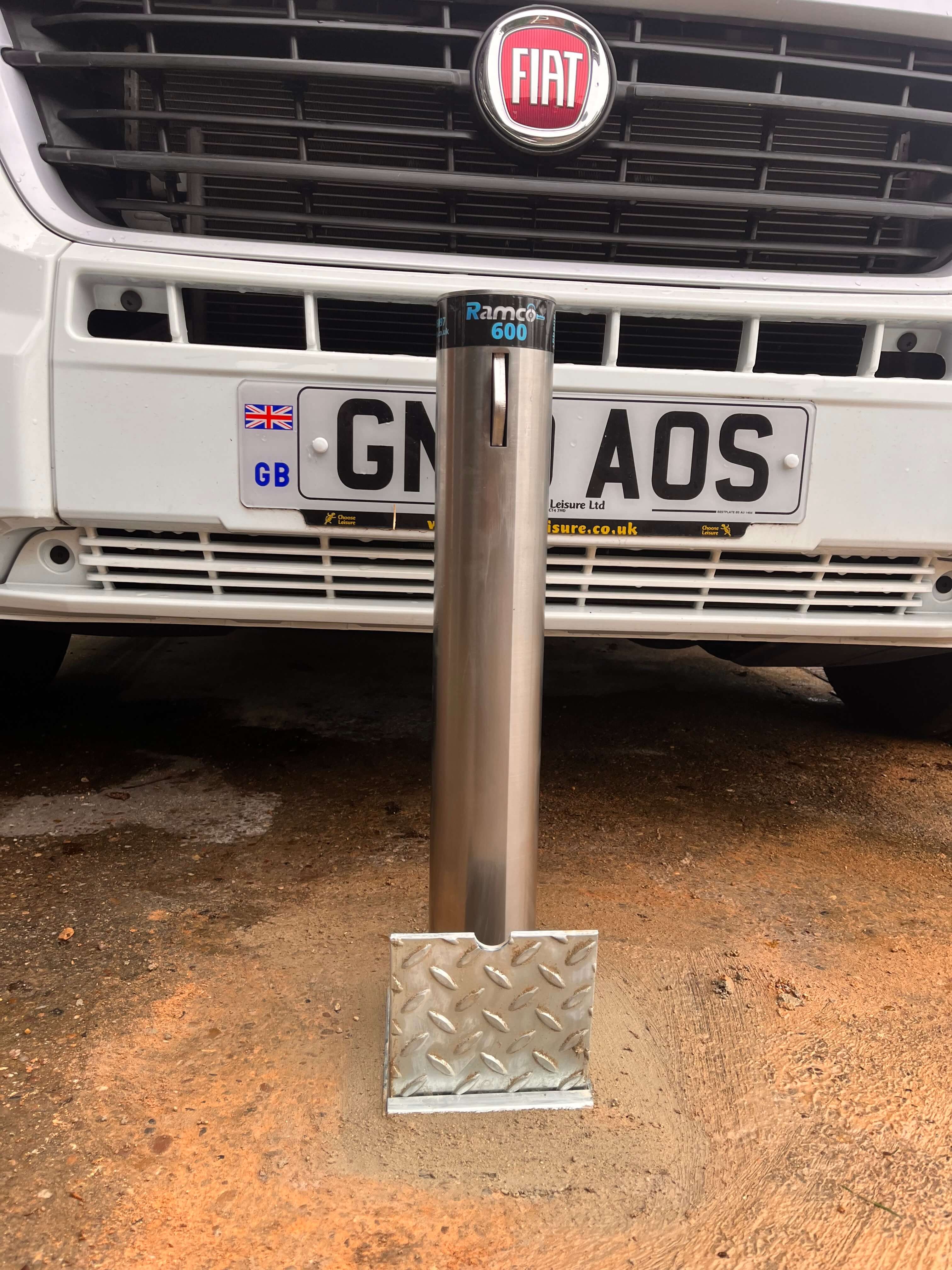 Ramco 600 Stainless Steel High SecurityTelescopic Driveway Security Post - Image 14