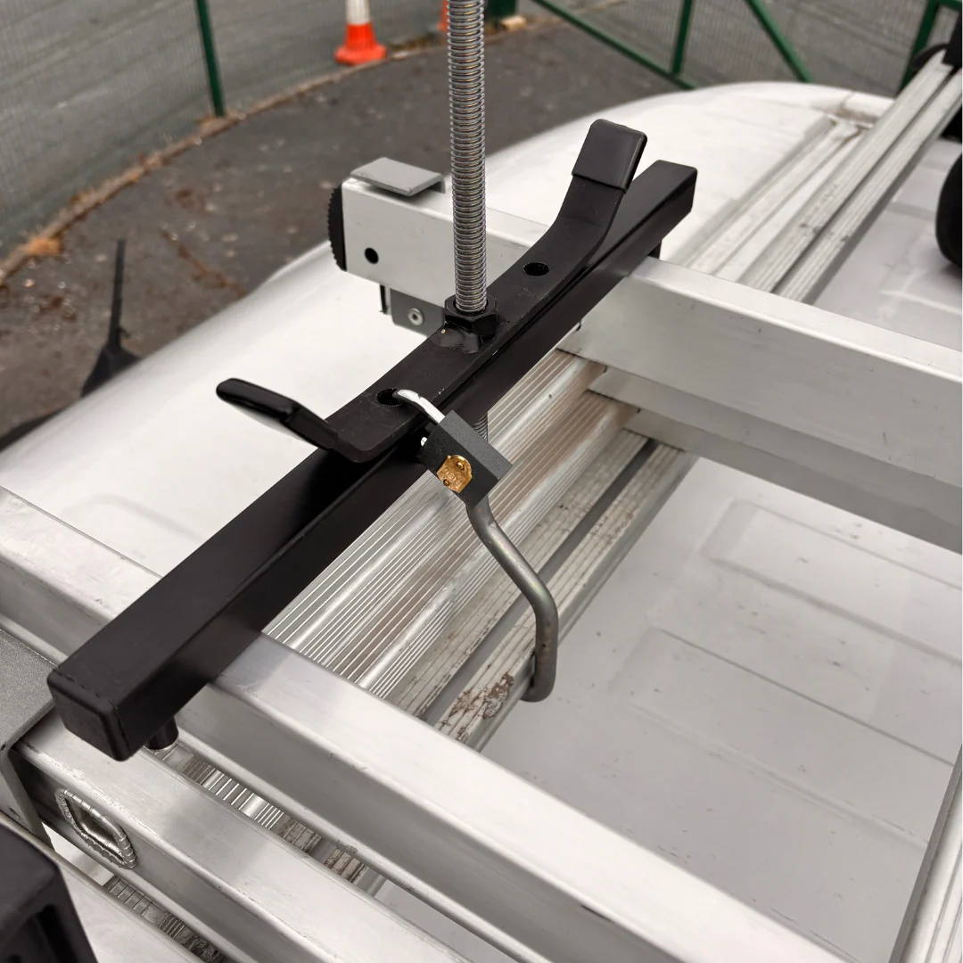 Roof Bar Ladder Clamp Set with Padlock Black Edition - Image 6