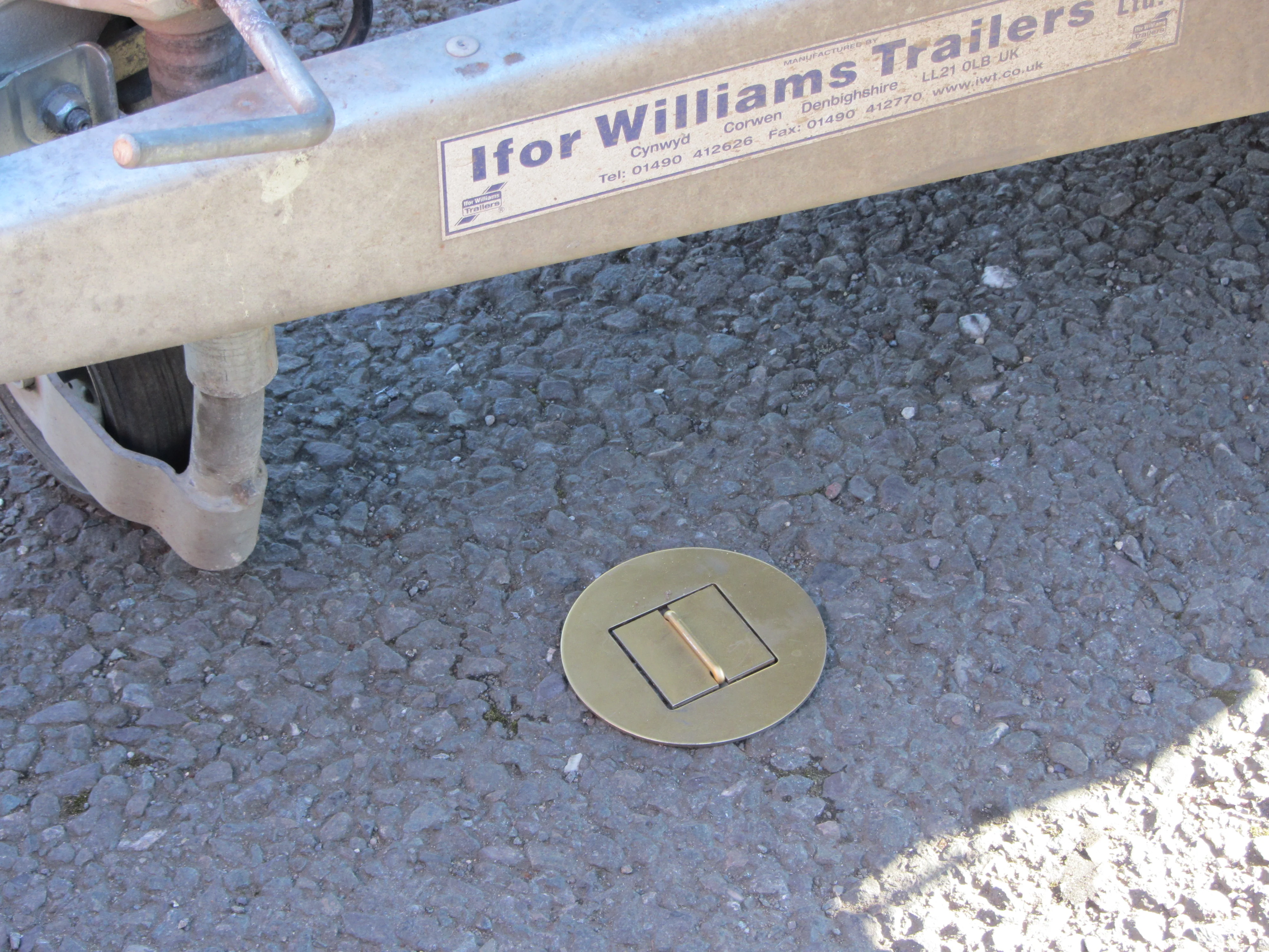 Telescopic Ground Anchor Trailer / Bike Lock - Image 7